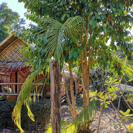 Phuhaya Bamboo Bungalows Ko Lanta Εξωτερικό φωτογραφία
