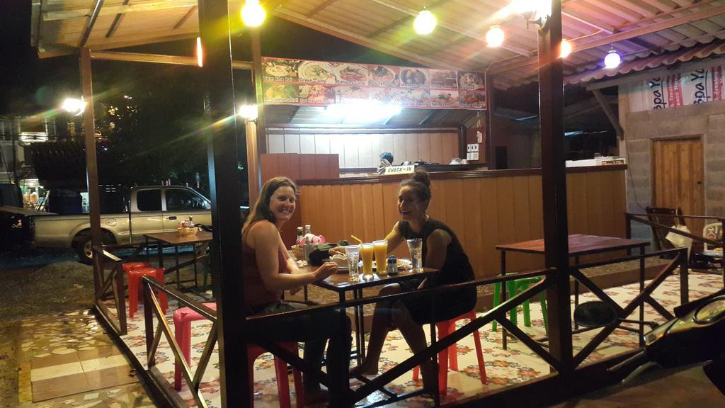 Phuhaya Bamboo Bungalows Ko Lanta Εξωτερικό φωτογραφία