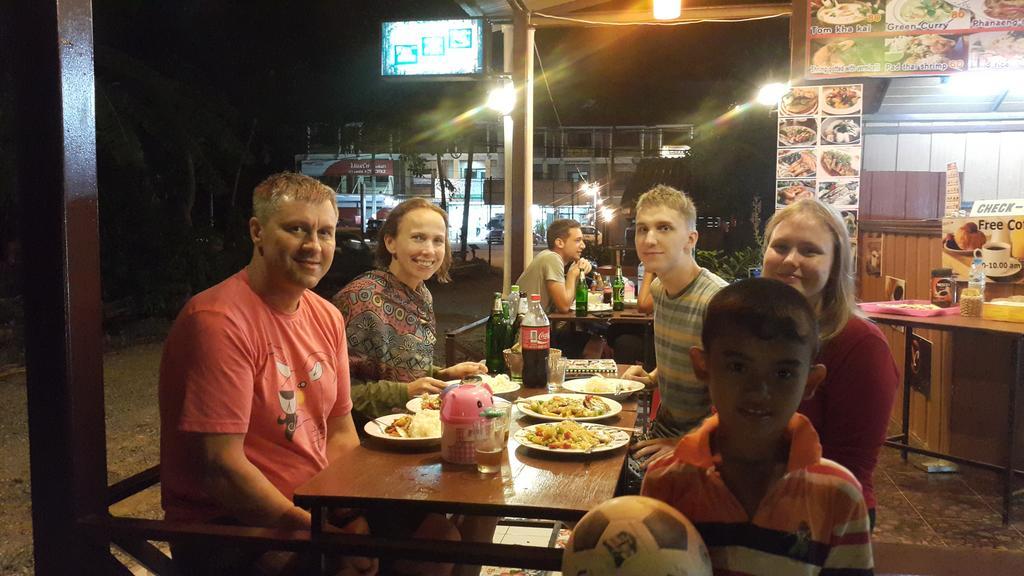 Phuhaya Bamboo Bungalows Ko Lanta Εξωτερικό φωτογραφία